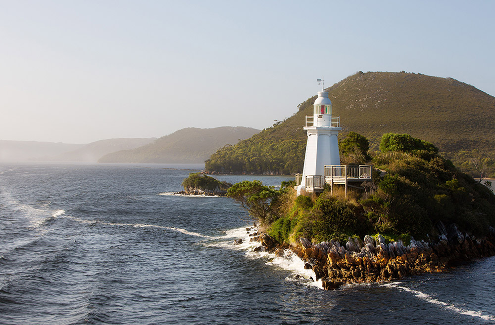 Bonnet Island lighthouse
